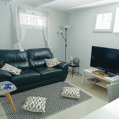 Villa 3 Appartements Entiers Avec Piscine Et Jaccuzi Et Parking Marseille Eksteriør billede