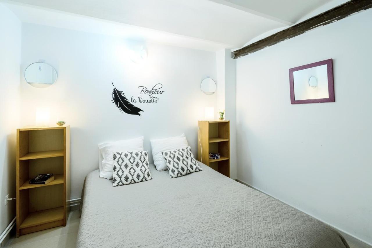 Villa 3 Appartements Entiers Avec Piscine Et Jaccuzi Et Parking Marseille Eksteriør billede
