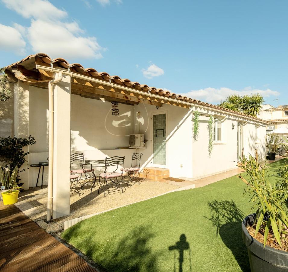 Villa 3 Appartements Entiers Avec Piscine Et Jaccuzi Et Parking Marseille Eksteriør billede